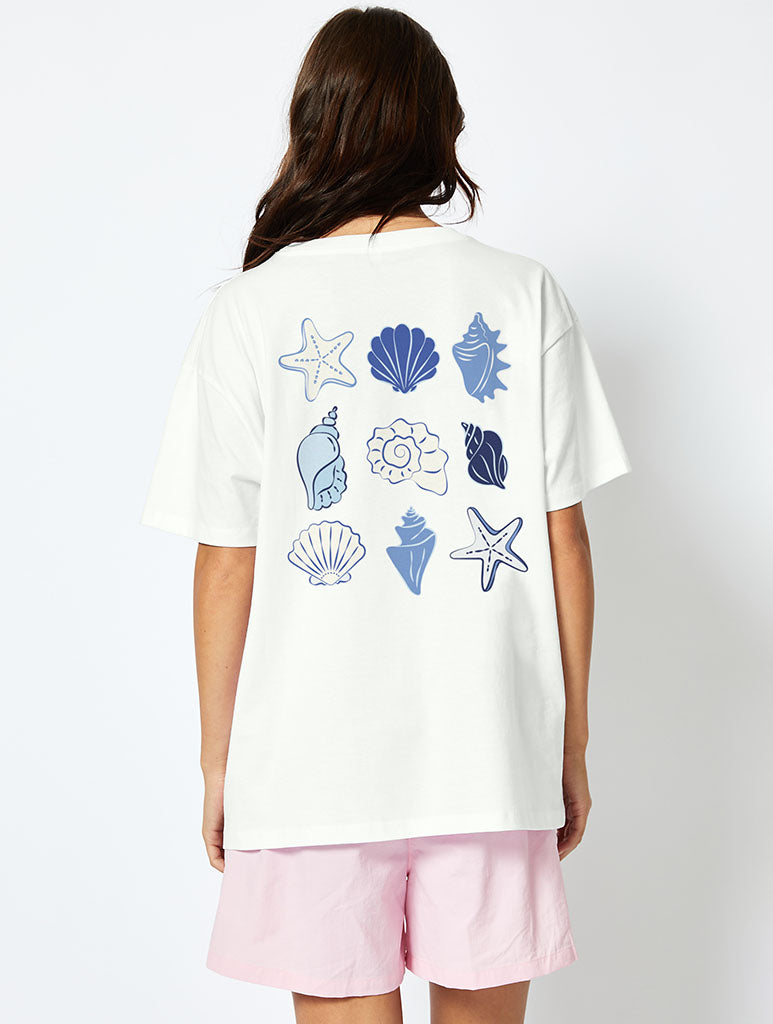 Blue Sea Shells T-Shirt In Ecru