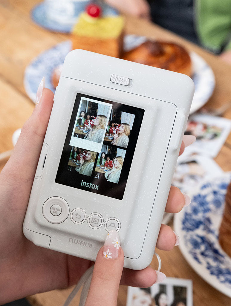 Instax Mini LiPlay in Misty White