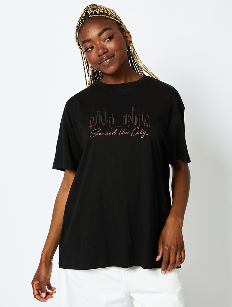 Sex And The City Skyline T-Shirt In Black