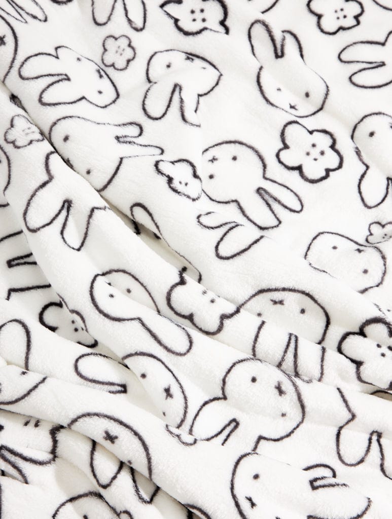 Miffy Fleece Blanket in White Home Accessories Skinnydip London