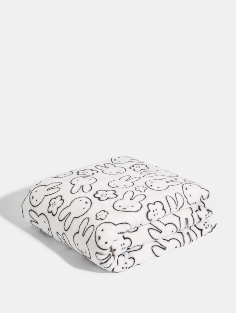 Miffy Fleece Blanket in White Home Accessories Skinnydip London