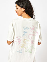 Regency Bird And Bow T-Shirt In White Hoodies & Sweatshirts Skinnydip London