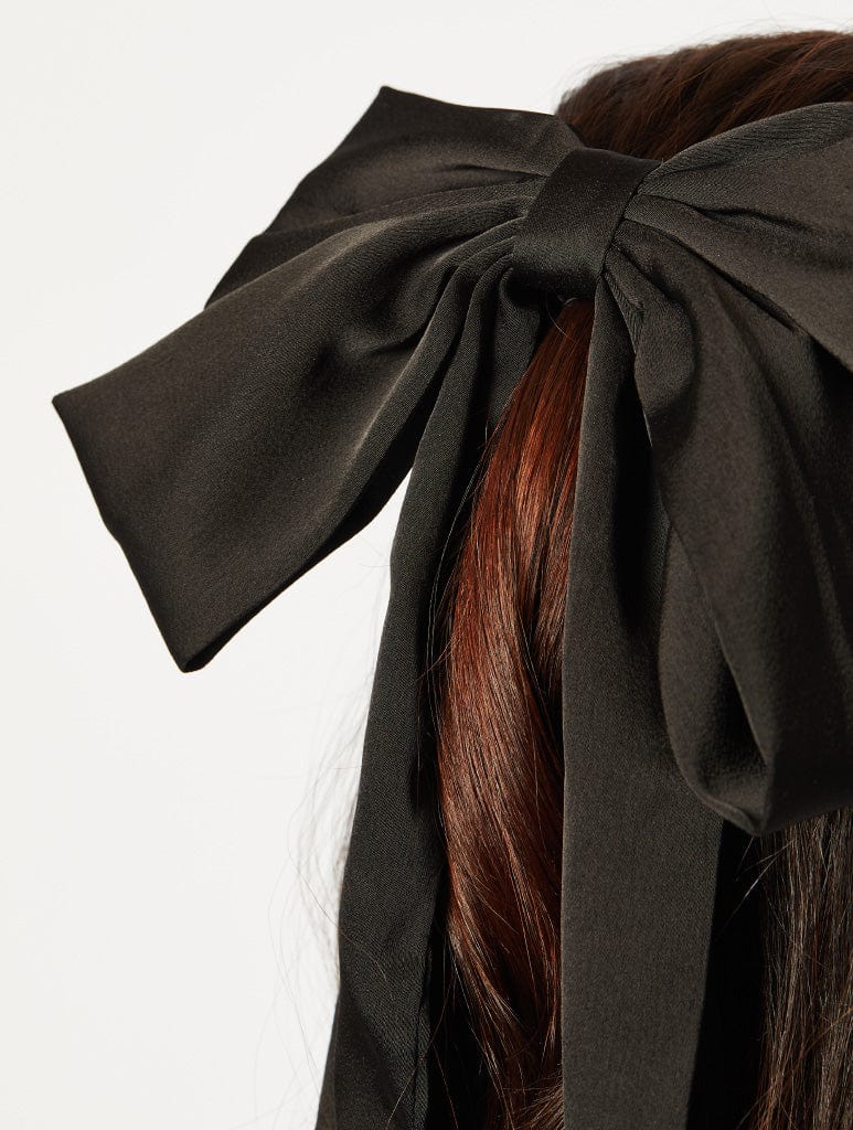 Satin Oversized Bow Hair Clip in Black Gift Sets Skinnydip London