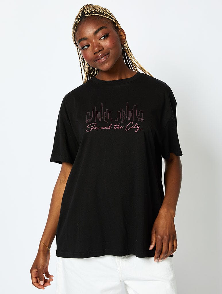 Sex And The City Skyline T-Shirt In Black Tops & T-Shirts Skinnydip London