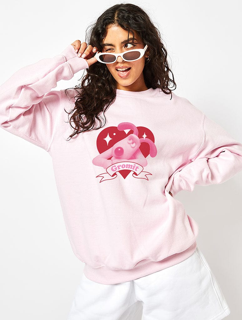 Wallace & Gromit x Skinnydip Gromit Heart Sweatshirt In Pink Hoodies & Sweatshirts Skinnydip London